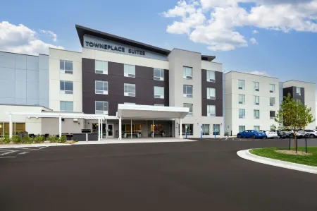 TownePlace Suites by Marriott Mankato Отели рядом с достопримечательностью «Парк Сибли»