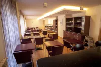 Obaga Blanca & Spa - breakfast