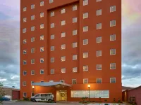 City Express Junior by Marriott San Luis Potosí Zona Industrial Отели рядом с достопримечательностью «Арена «Эль-Домо»»