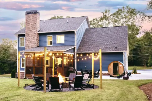 Newly Built 5 Br, 6 Miles to Uga, Fire Pit, Sauna, Game Room. Hoteles en Condado de Oconee