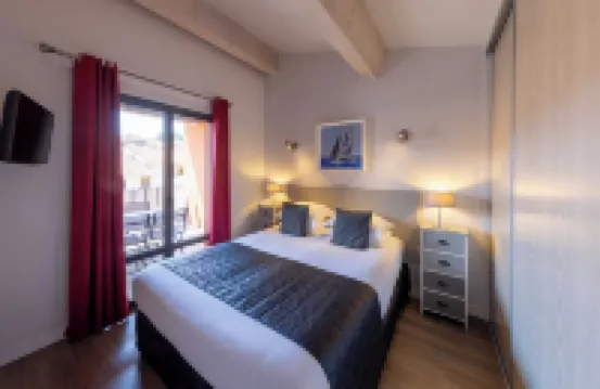 Appartements Hôtel le Madeloc