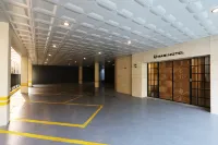 Mari Hotel - Parkplatz