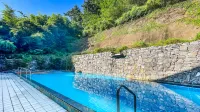 Sesimcheon Hot Springs Hotel - 2-Star