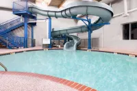 เดย์สอินน์ บายวินด์แฮม เซนต์คลาวด์