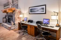 Best Western Plus Sidney Lodge Các khách sạn ở Sidney