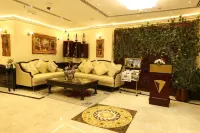 La Villa Palace Hotel