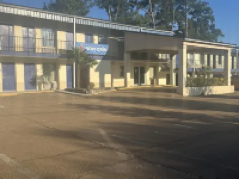 Motel 6 - McComb, MS