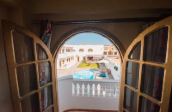 DahabHolidayHotel