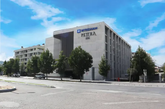 Wyndham Santiago Pettra