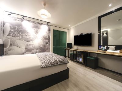 Gyeongsan Show Unmanned Hotel