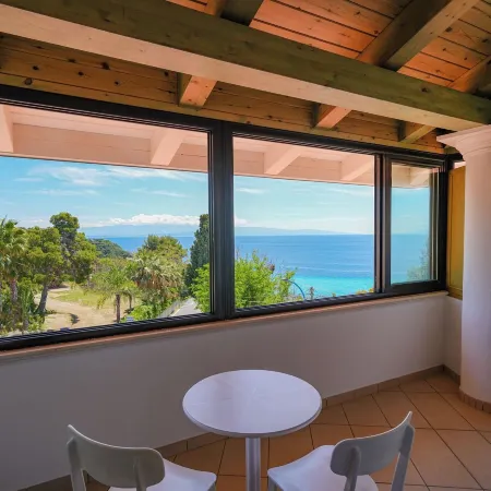 Hotel Marinella - Private Free Parking - Grotticelle Beach 200 m