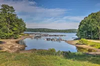 22 Mi to Ski Big Bear! Lake Wallenpaupack Getaway - Pet friendly