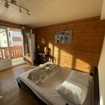 Spacious renovated apartment - 75m², at the foot of the slopes, ideal for families (baby equipment