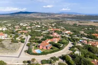 Graziose Ville Con A.C e Piscina Comune