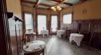 Charleston House Bed & Breakfast Inn فنادق في 