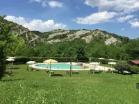 Apartment in Marche with Pool and Mountain Views - piscina