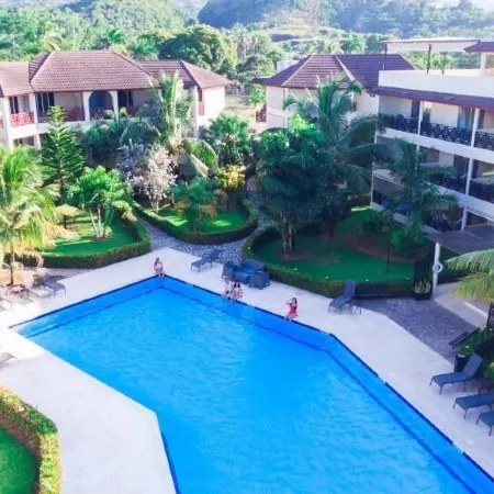 Hotel Niza Garden Suites