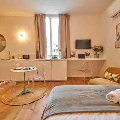 Chez Camille - Boutique Aparthotel au Coeur de Bordeaux Rooms