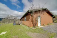30-Acre Witter Springs Ranch w/ Barn & Views! - Pet-friendly
