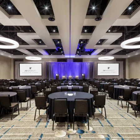 JW Marriott Minneapolis Mall of America
