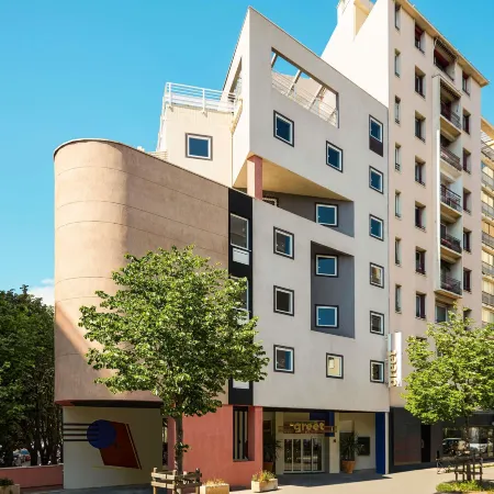 greet hotel Marseille Parc Chanot Vélodrome by Accor Отели рядом с достопримечательностью «Пляжи Прадо»