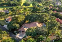 Centrally Located Renovated Luxury Villa Free Breakfast Service / Hotel Partner Hotels in 