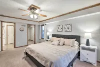 Altoona Home 11 Mi to Downtown des Moines