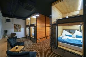 Chors Like a Hotel - Hostel