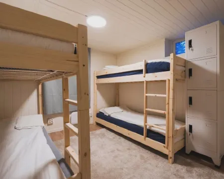 คีสต์ อพาร์ตเมนต์ โรงแรมในทรุมเซอ