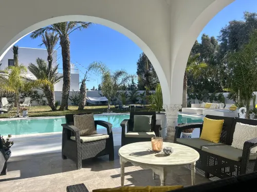 Villa Lumina – A Luminous Private Retreat with Pool & Fireplace in Hammamet - Homestays