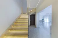 東城索迪克的三卧室複式公寓