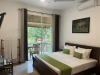 Saffron Lake Yala Hotels in Yala