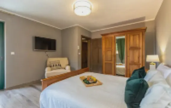 Villa Sadic Nearby Zadar - Crovillas