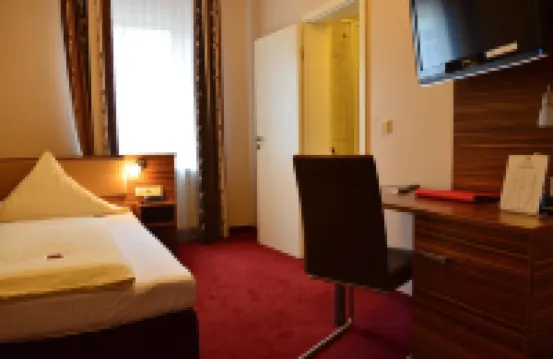 โรงแรมวิลลา เออร์เลน