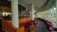 Sheraton Miramar Hotel & Convention Center - 5-Star