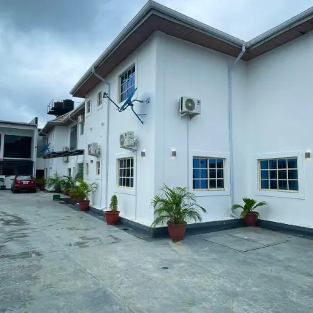 Fedok 144 Suites