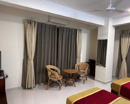 常青酒店9(Hotel Evergreen 9) 彭措林酒店