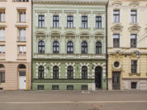 Apart No 6 Hotels in 