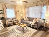Coastal Charm meets Farmhouse living in a cozy single-family. 8 min to Mayo.