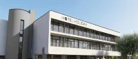 Hotel Holiday Các khách sạn ở 