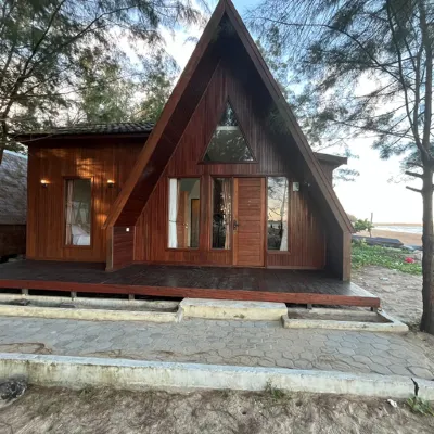Mahligai Beach Resort Balikpapan Hotel dekat Pantai Batakan