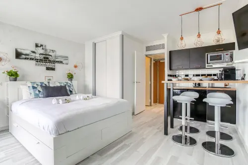 Lovely Studio in Courbevoie - la Defense - 2-Star