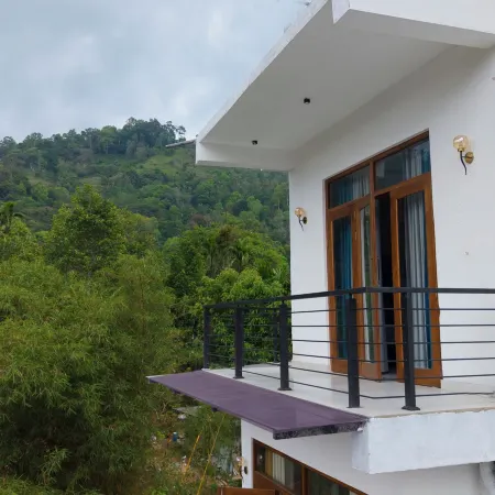 Ella, Nine Arch Holiday Resort