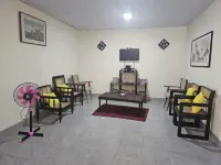 Honey Beach House - 2-Star