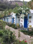 SUNMED LODGE