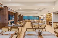 Amaari Beach Resort - breakfast