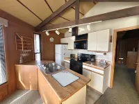 Northwoods Retreat in Eagle River - 3 Bedrooms and 2 Bathrooms - Full Kitchen