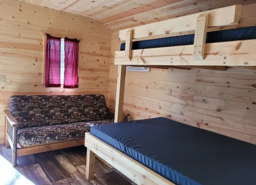 Baraboo RV Resort - Homestays