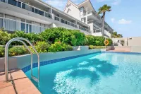 Dolphin Beach Hotel Self Catering Apartments