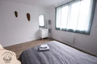 Chez Jean  Hyper centre  4 Chambres  wifi  8 pers - 3-Star